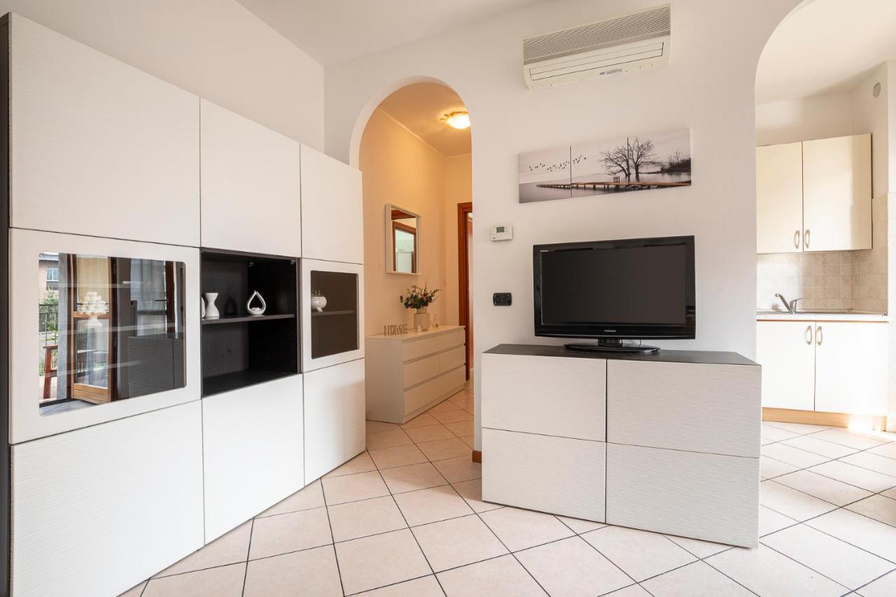 Casty Sweet Home - Parcheggio Privato Gratuito Milan Luaran gambar